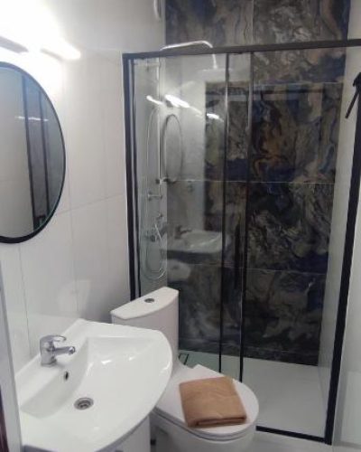 575655670